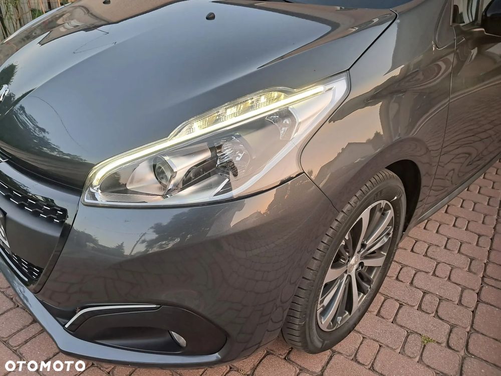 Peugeot 208 PureTech 82 Allure - 3