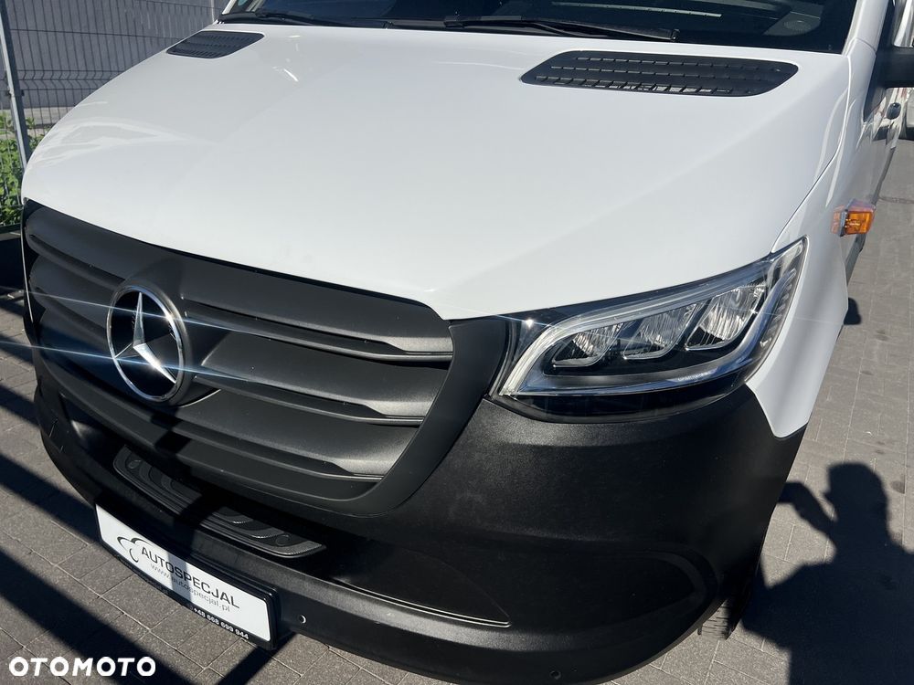 Mercedes-Benz Sprinter - 6
