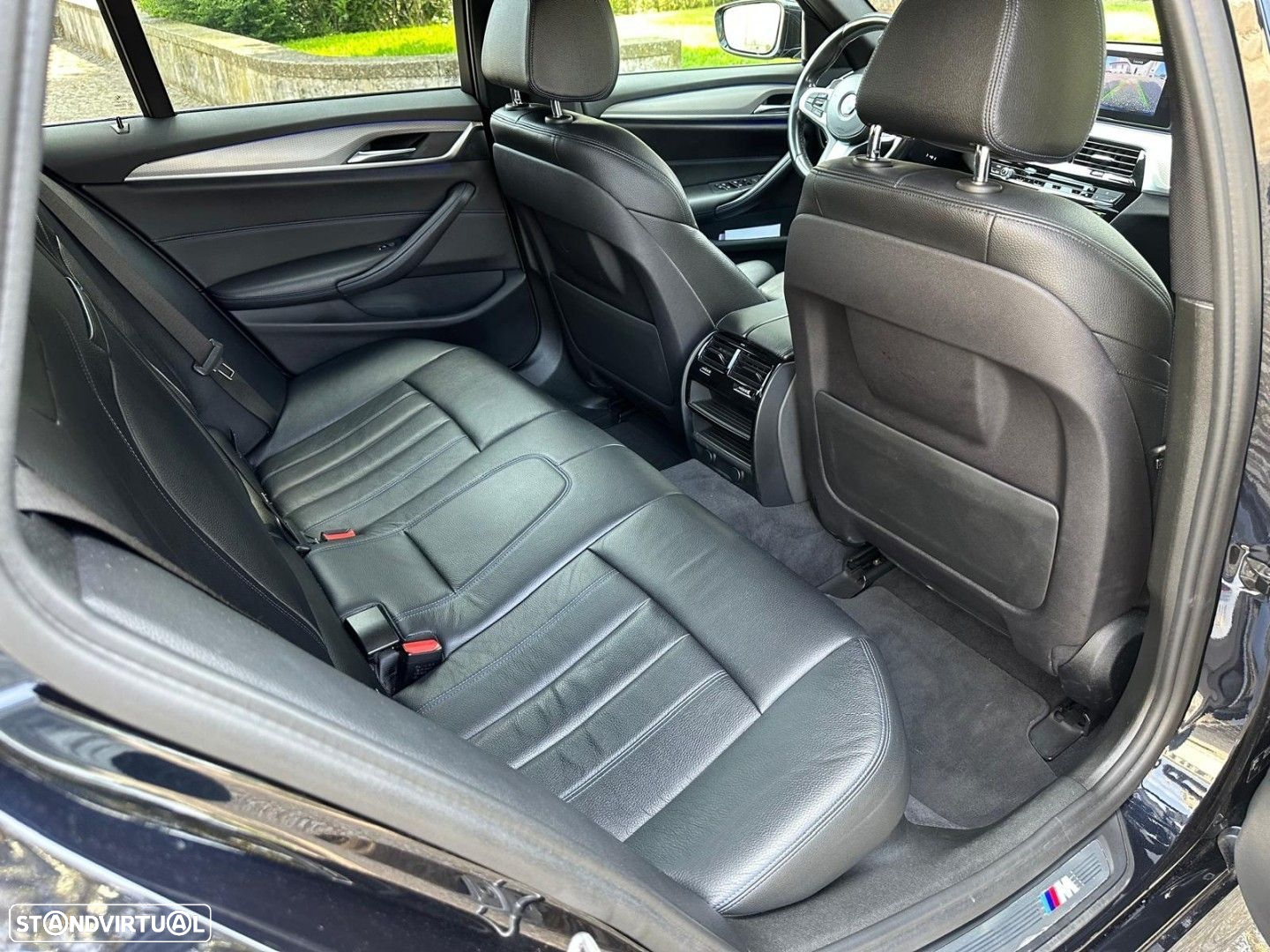 BMW 520 d Pack M Auto - 33