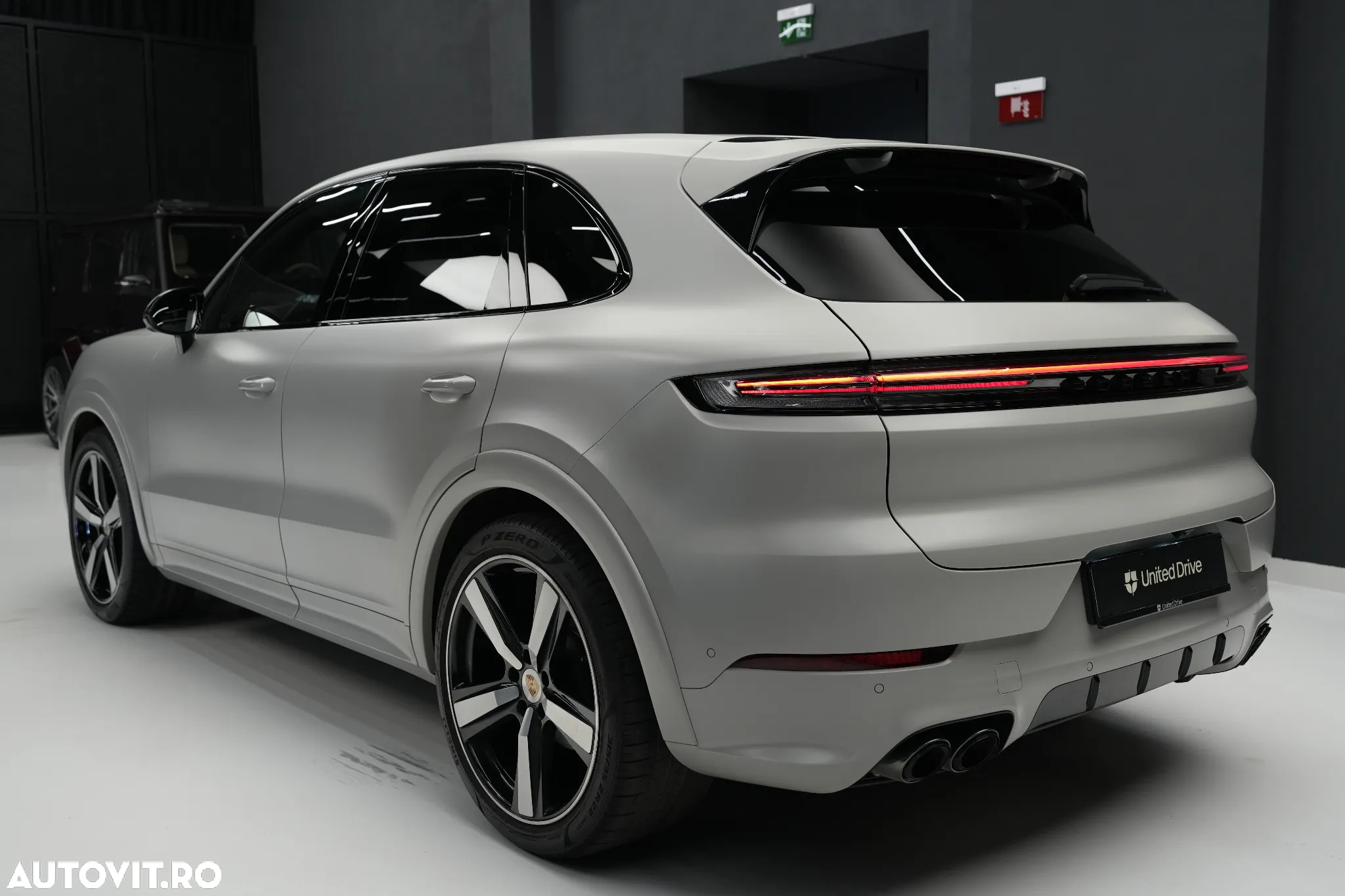 Porsche Cayenne Standard - 29