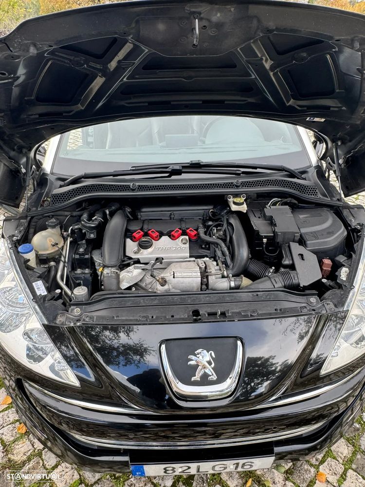 Peugeot RCZ 1.6 THP - 11