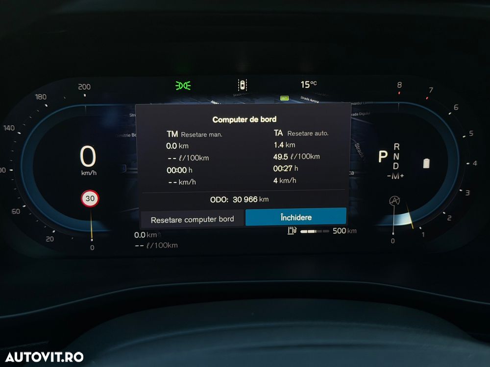 Volvo XC 40 B3 AT FWD MHEV Core - 35