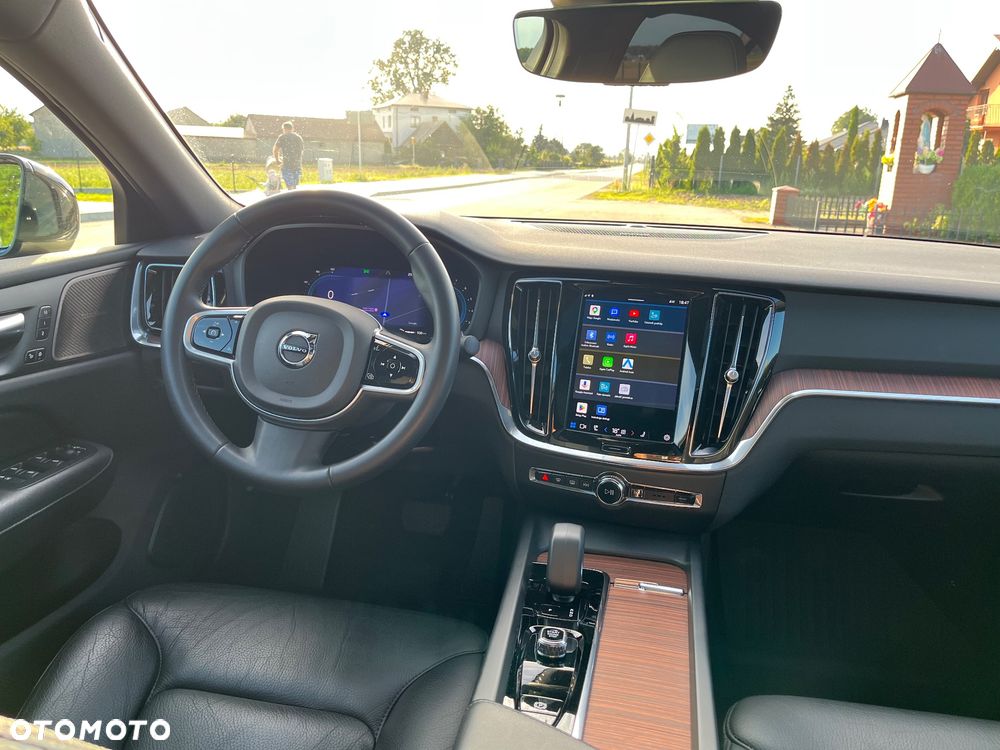 Volvo S60 B5 B AWD Plus Dark - 14