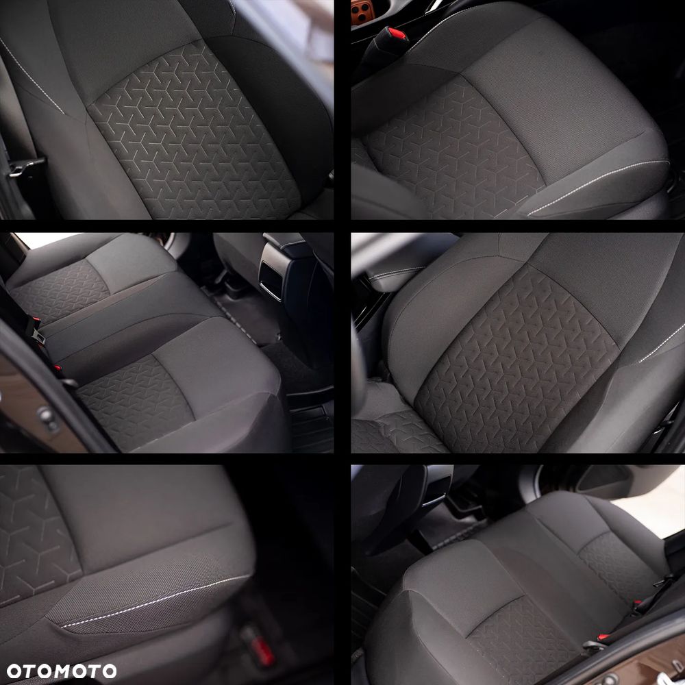 Toyota Corolla - 32