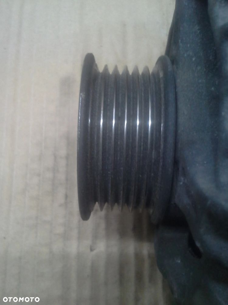 Alternator Toyota Corolla Verso 1.6 VVT-i - 3