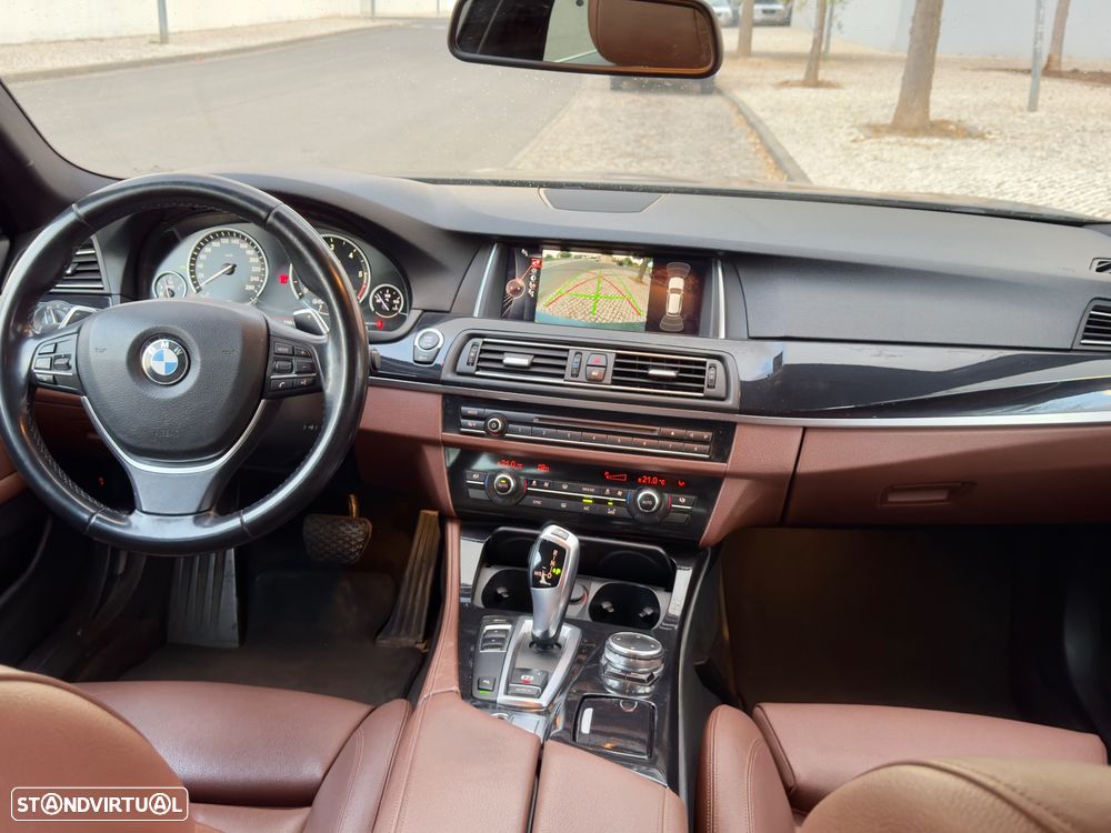 BMW 520 d Line Luxury Auto - 4