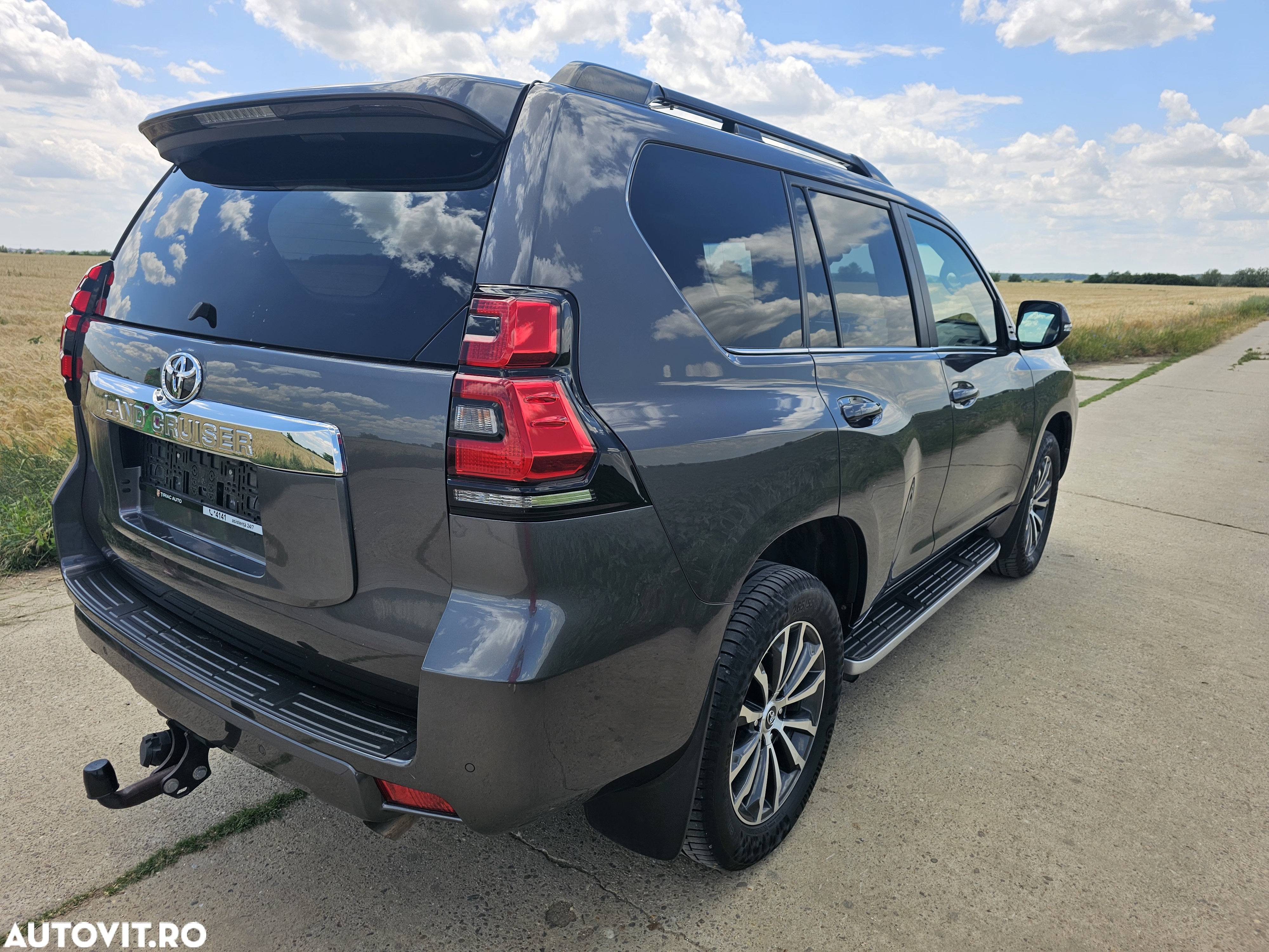 Toyota Land Cruiser 2.8l Turbo D-4D Aut. Luxury - 6