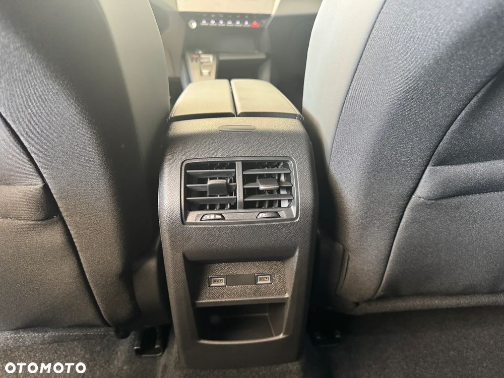 Peugeot 408 1.2 PureTech mHEV Allure S&S e-DSC6 - 13
