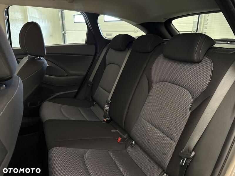 Hyundai i30 1.0 T-GDI Modern - 17