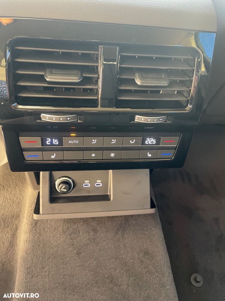 Volkswagen Touareg V6 TDI Elegance - 17