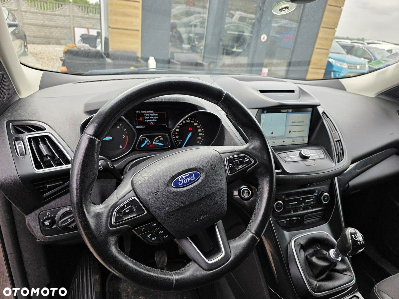 Ford Kuga 2.0 TDCi 2x4 Titanium - 23