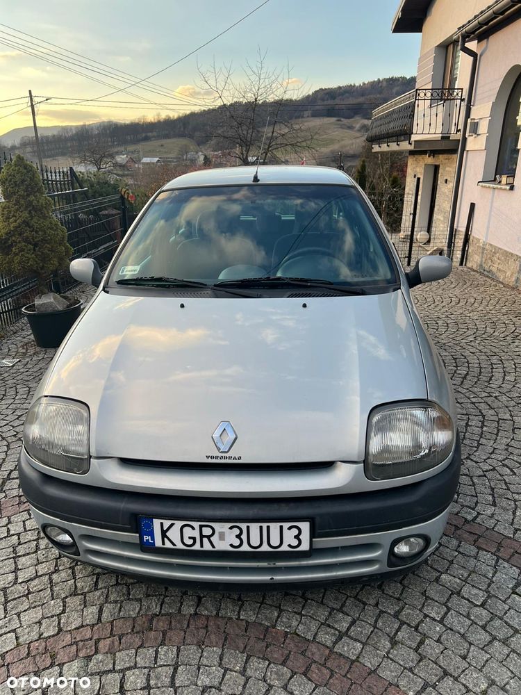 Renault Clio - 3