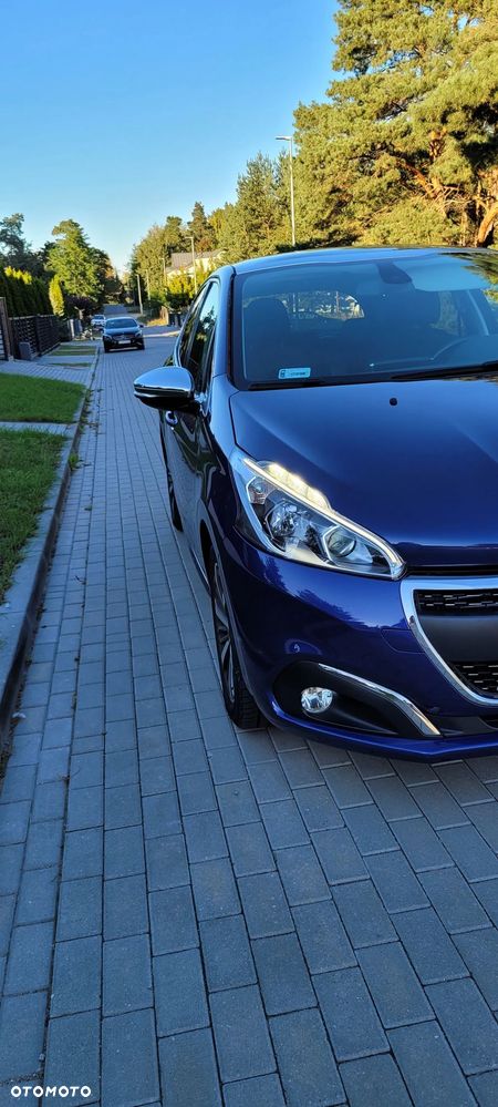 Peugeot 208 1.2 PureTech Allure - 8