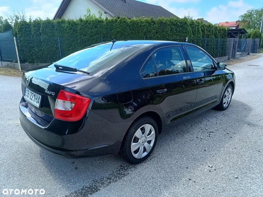Skoda RAPID 1.0 TSI Active - 9