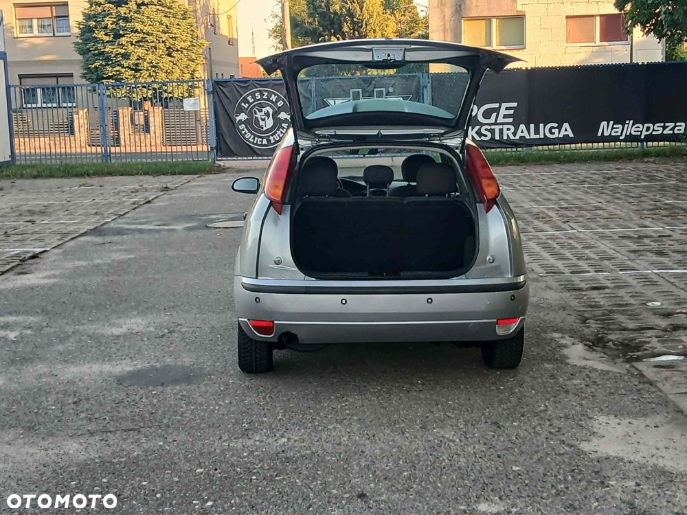 Ford Focus - 12