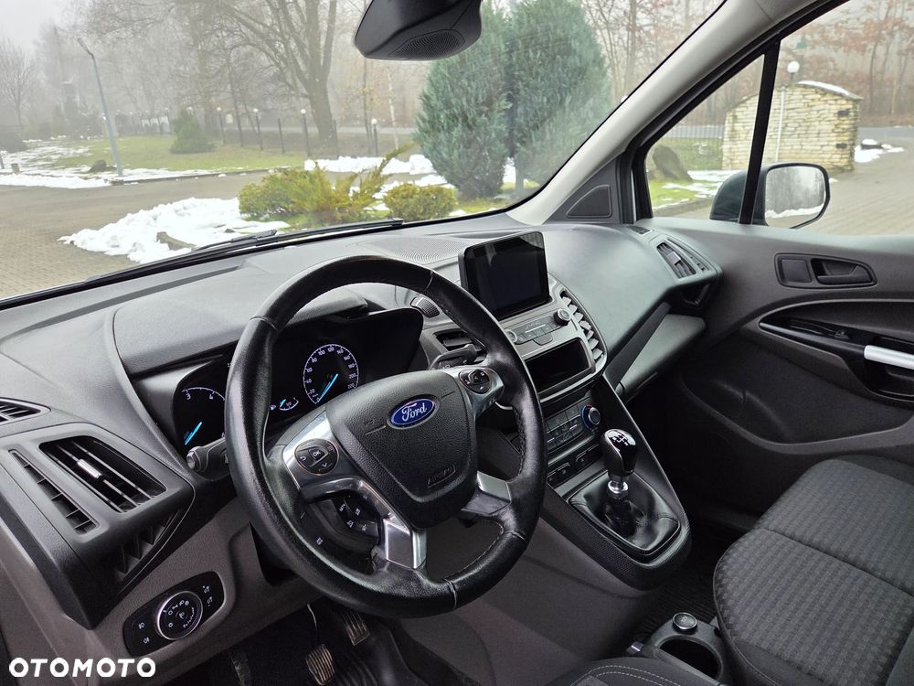 Ford Transit Connect - 20