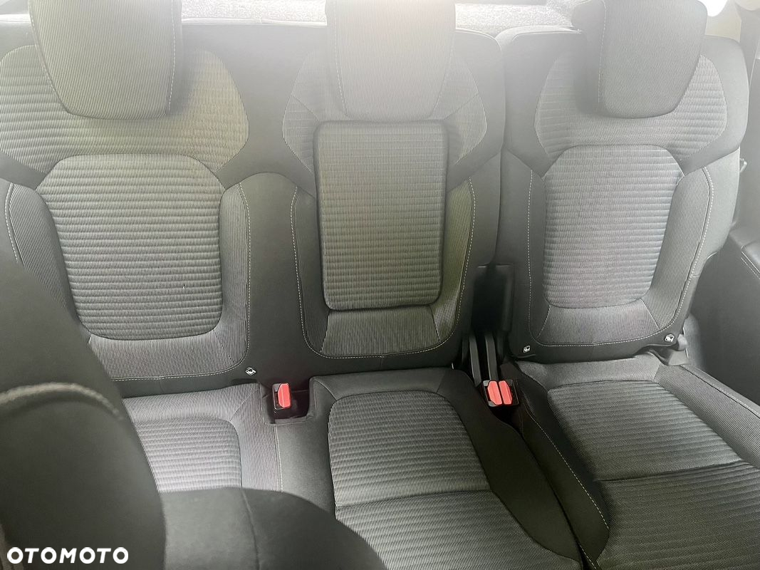 Renault Scenic - 10