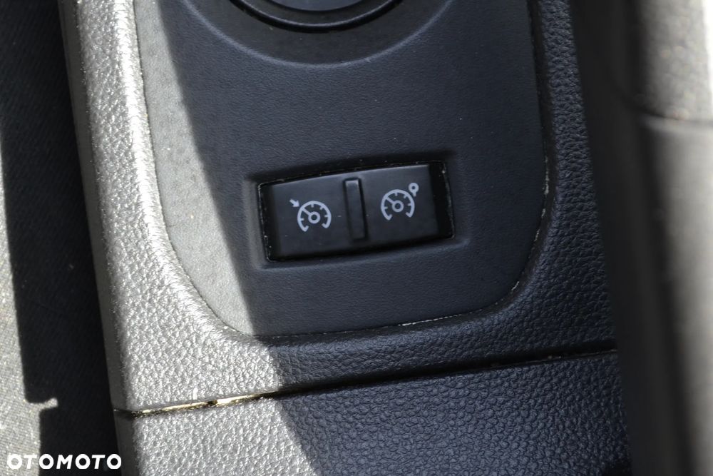 Dacia Duster 1.3 TCe FAP Prestige EU6d - 34