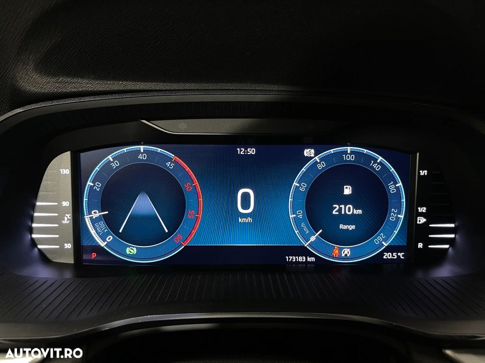 Skoda Octavia 2.0 TDI DSG 4X4 Style - 29