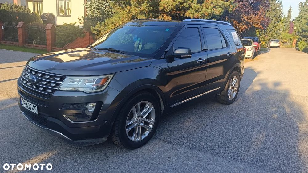 Ford Explorer - 4