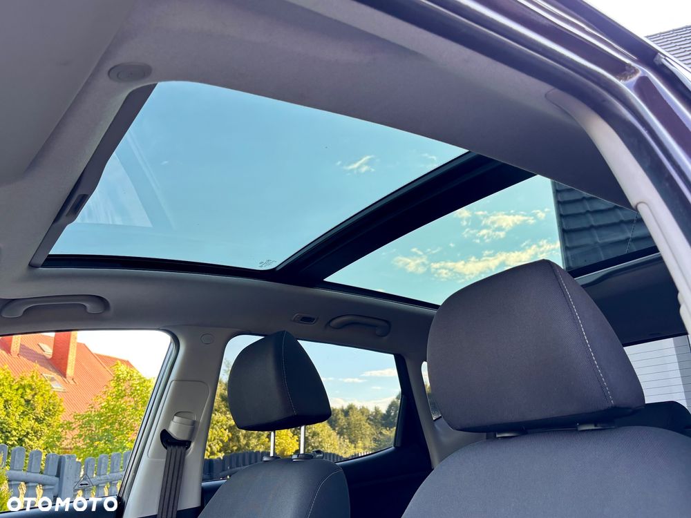 Kia Venga 1.4 CRDi 90 Attract - 23