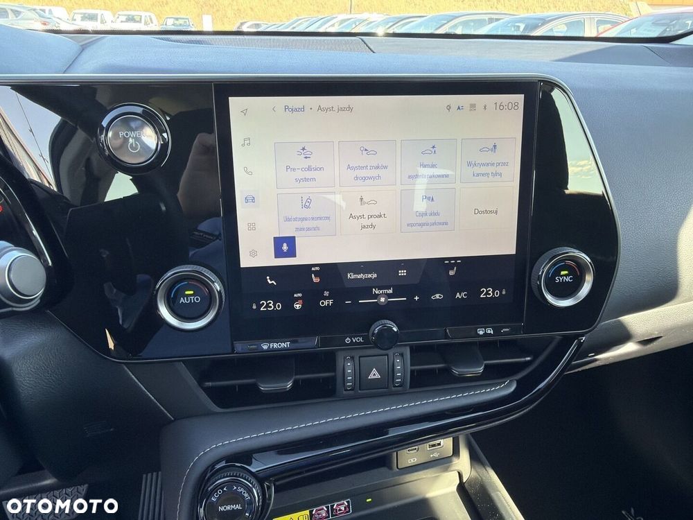 Lexus NX 350h Elegance 2WD - 22