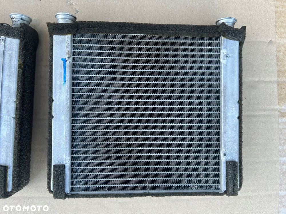 NAGRZEWNICA NAGRZEWNICE 2005-2010 AUDI A8 D3 KOMPLET - 2