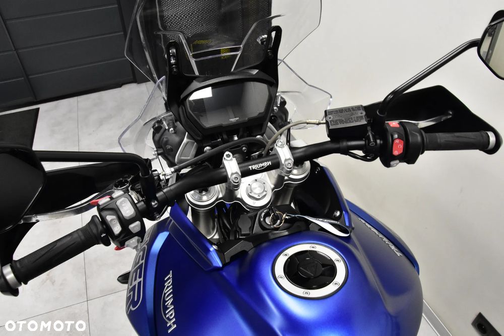 Triumph Tiger - 22