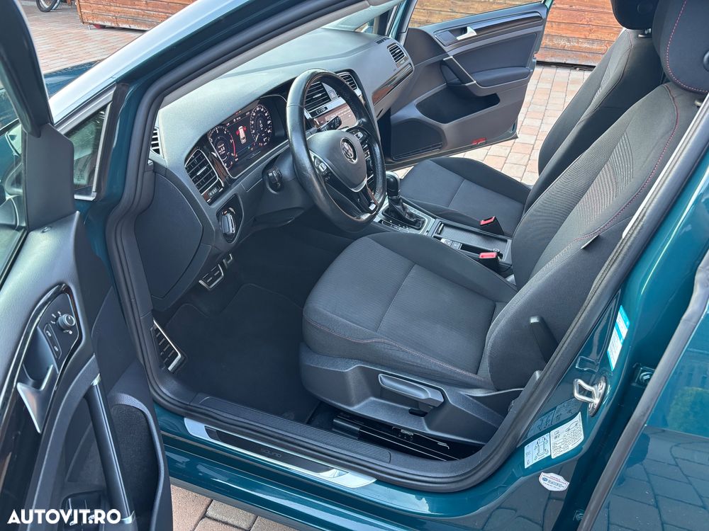 Volkswagen Golf 1.6 TDI DSG Sound - 7