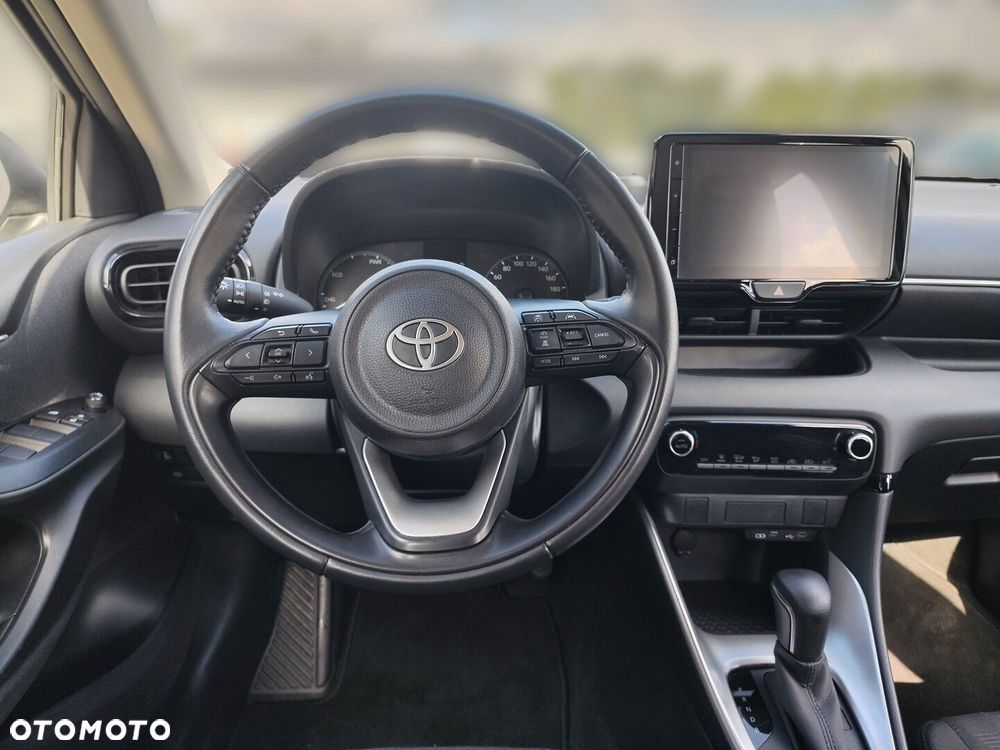 Toyota Yaris - 13
