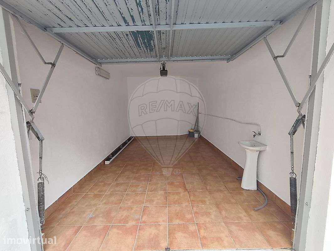 Garagem  para arrendamento - Grande imagem: 2/11