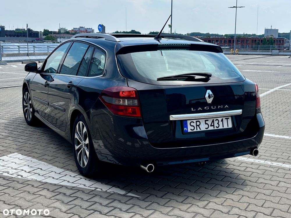 Renault Laguna 2.0 dCi Initiale - 6
