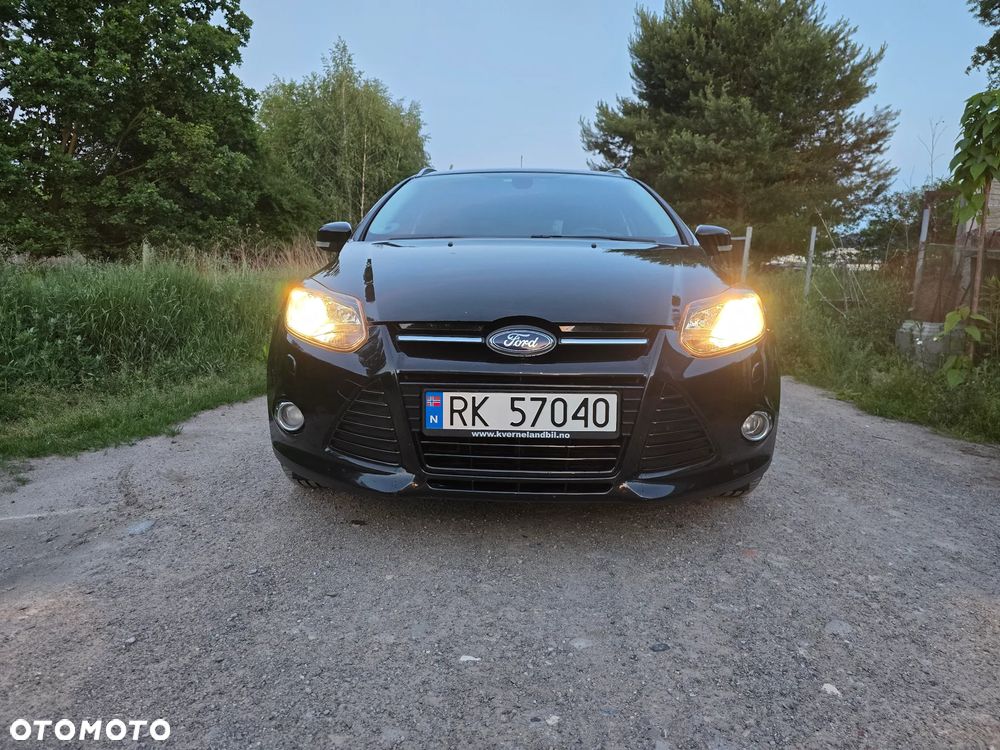 Ford Focus 1.0 EcoBoost STart-Stopp-System TITANIUM - 3