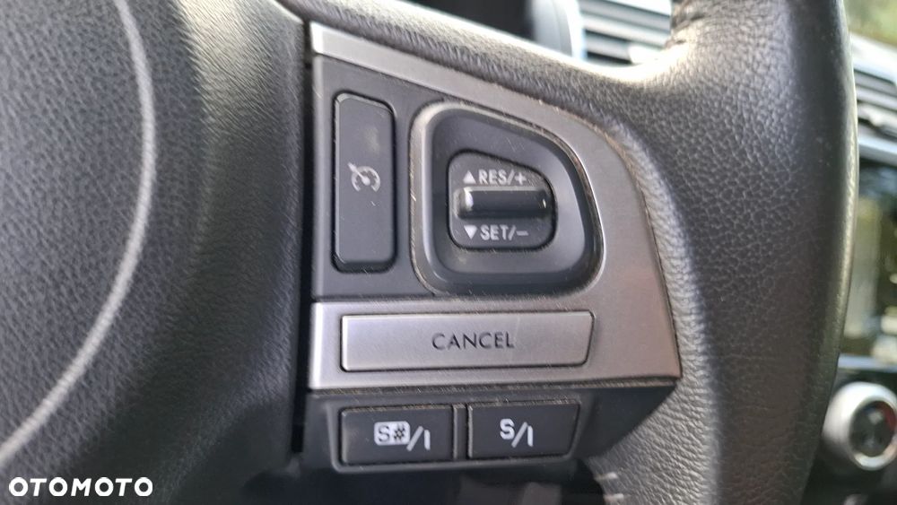 Subaru Forester 2.0 XT Platinum Lineartronic - 18