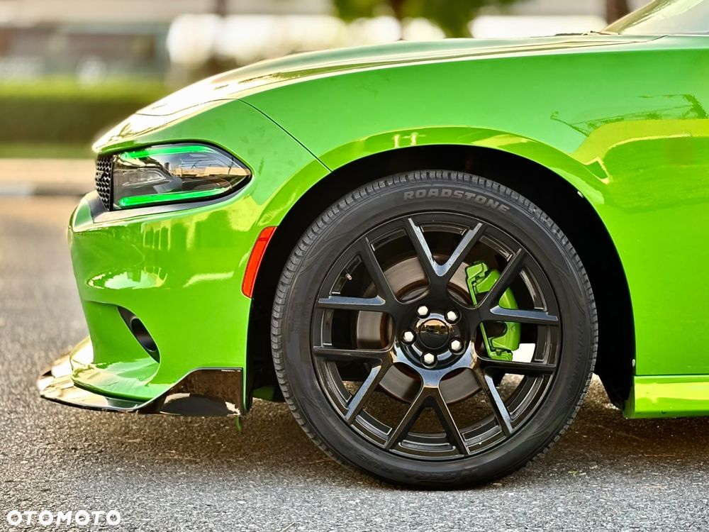 Dodge Charger - 9