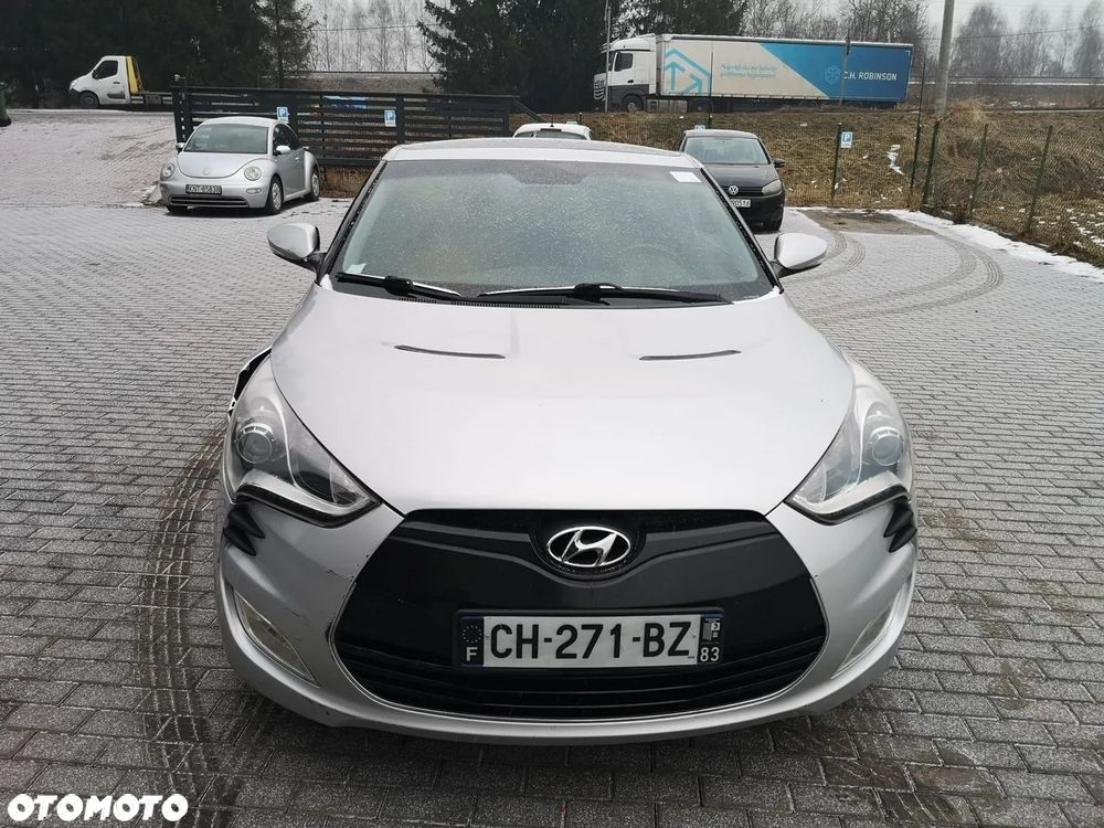 Hyundai Veloster 2012 photo 2