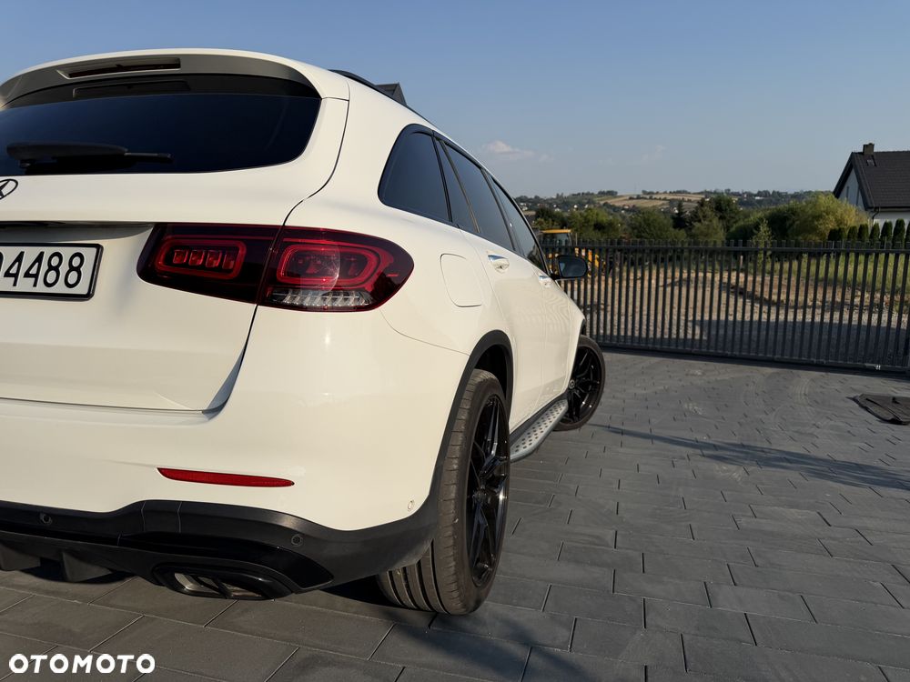 Mercedes-Benz GLC - 7