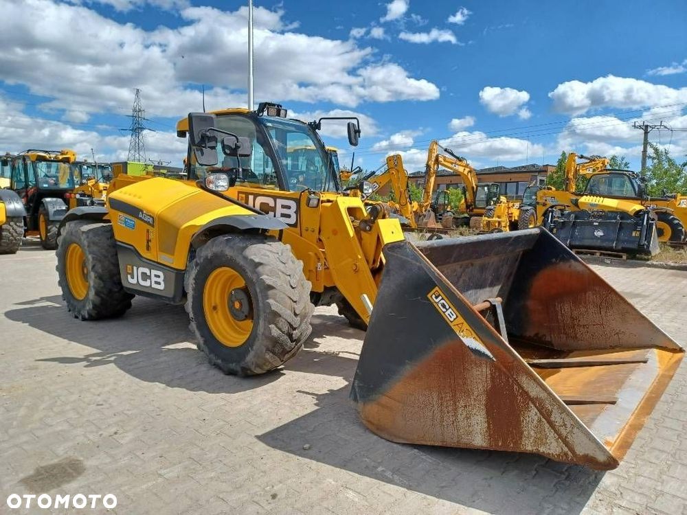 JCB 542-70 Agri - 3