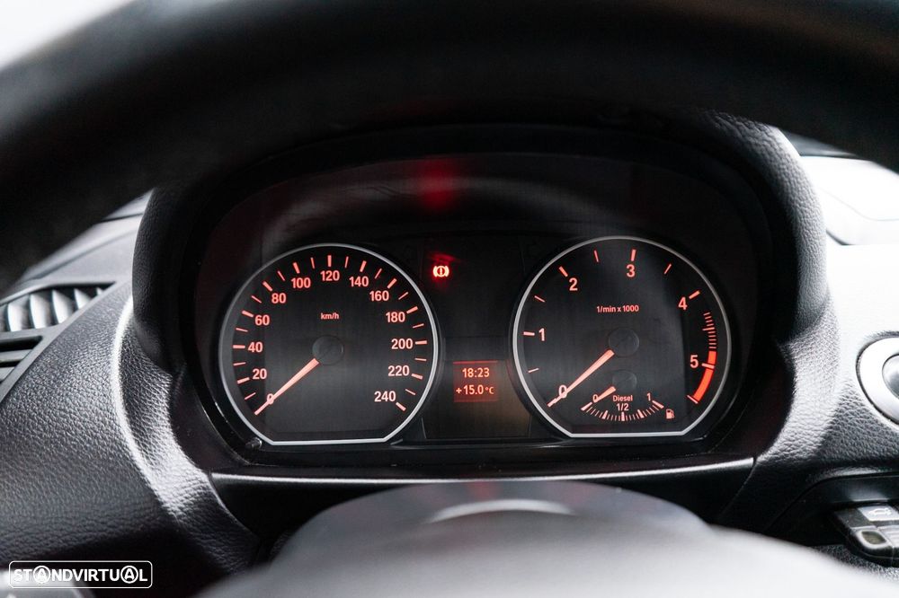 BMW 116 d DPF Edition Sport - 30