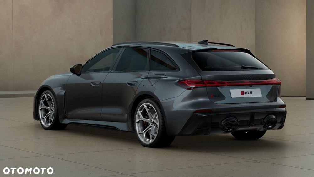 Audi RS5 Avant - 5