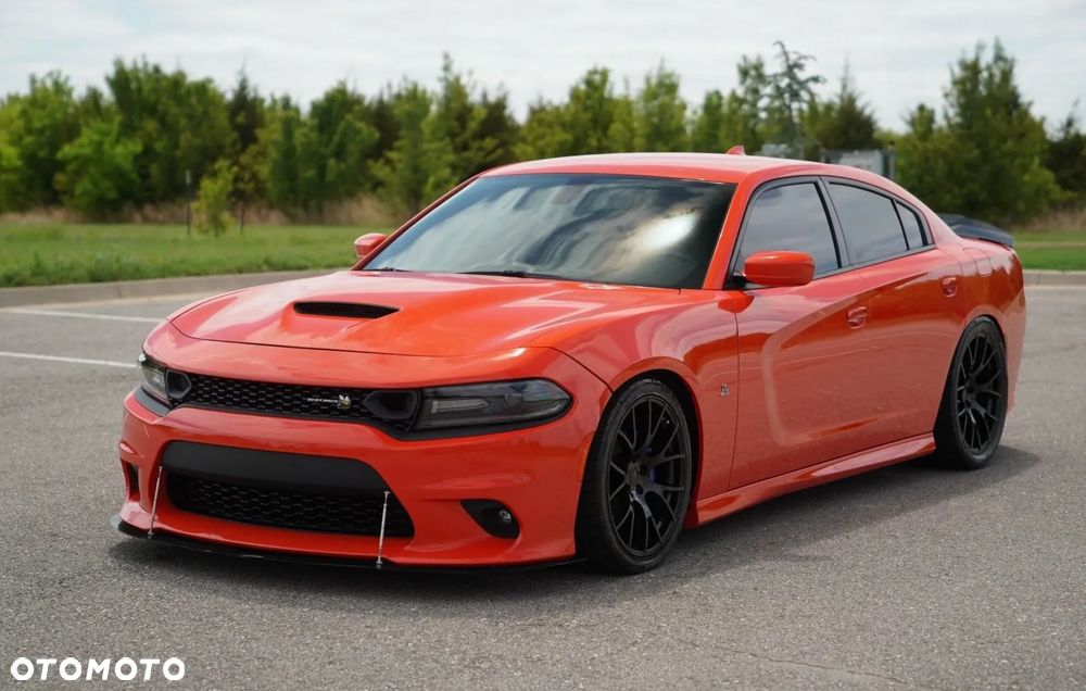 Dodge Charger 6.4 Scat Pack - 4