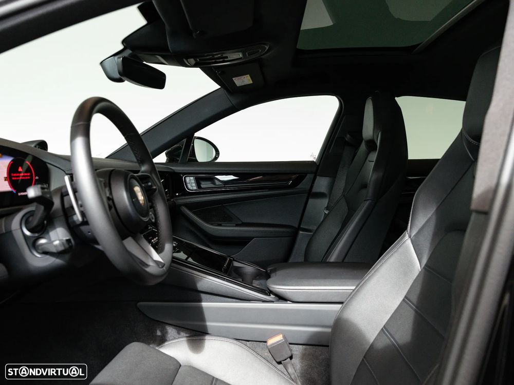 Porsche Panamera 4 E-Hybrid - 20