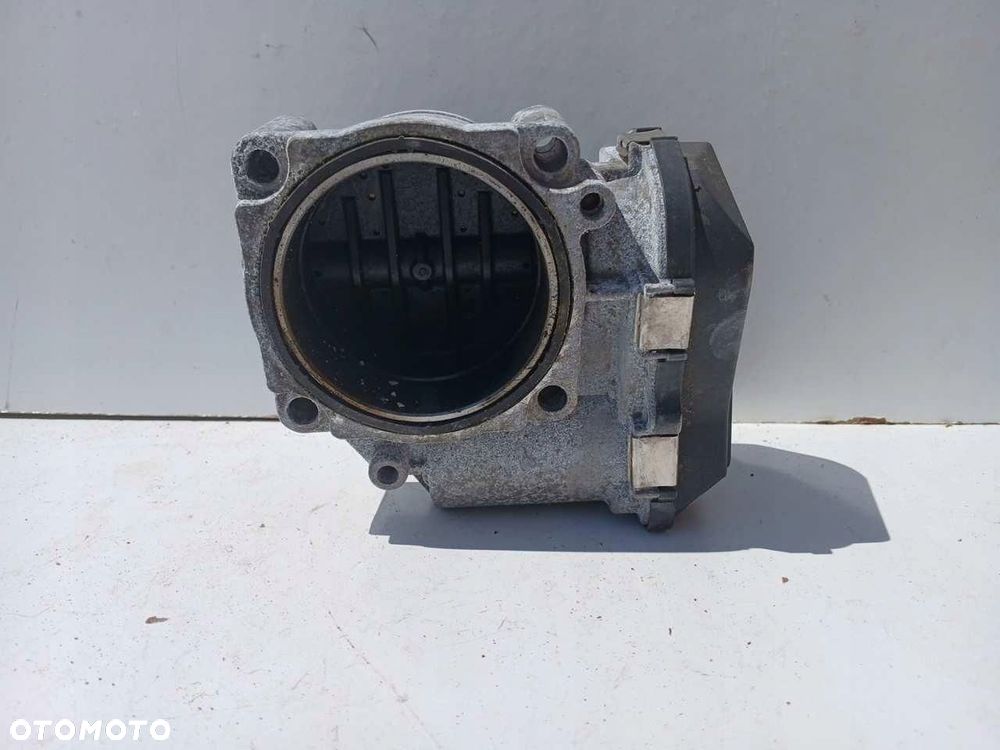 PRZEPUSTNICA BMW 3 E90 E91 E92 E93 2.0 I 7561066-01 - 3
