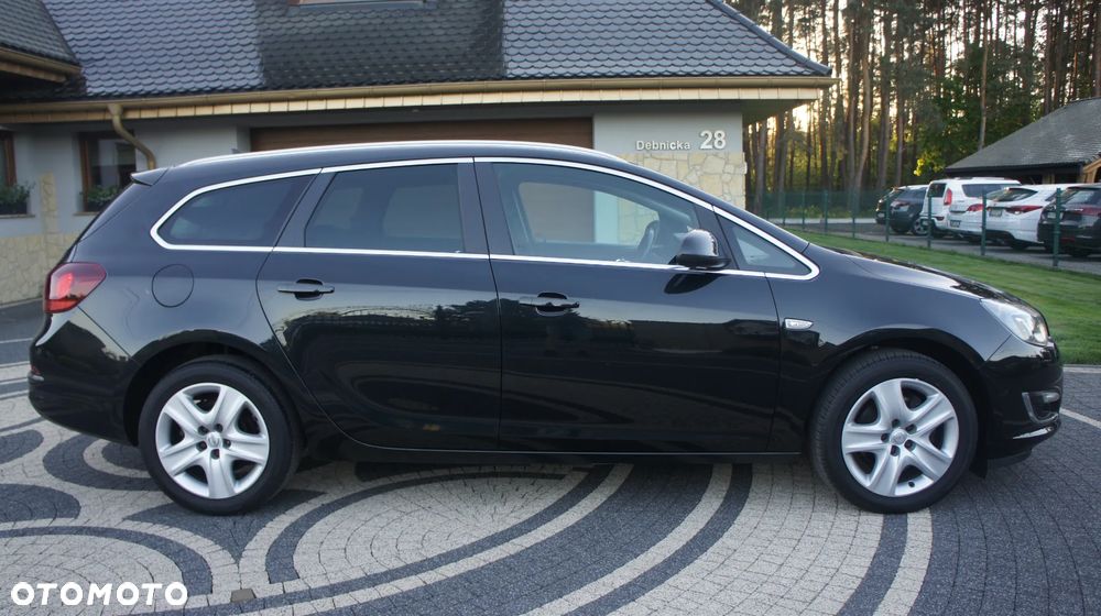 Opel Astra 2.0 CDTI ecoFLEX Start/Stop Exklusiv - 10
