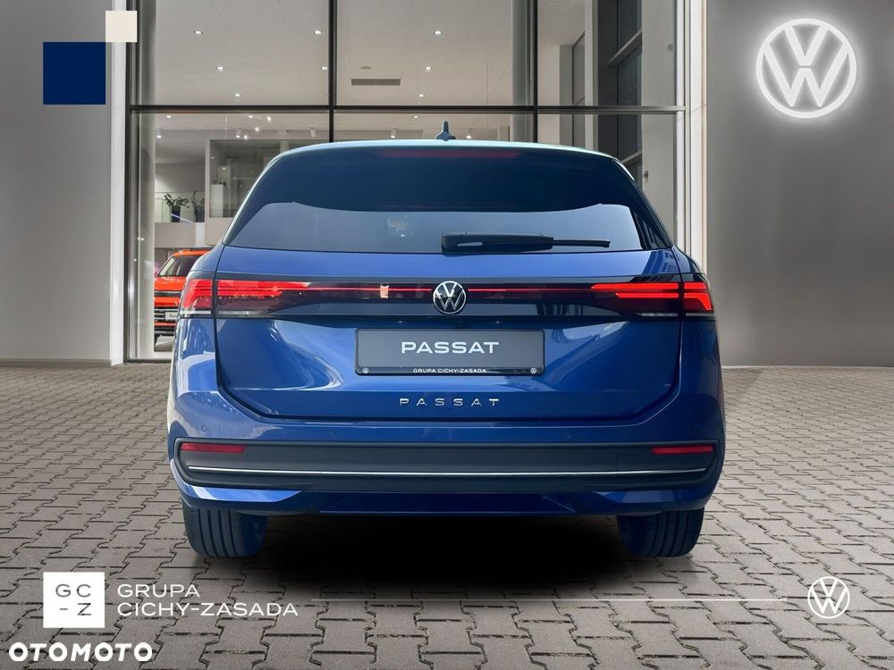 Volkswagen Passat Variant - 4