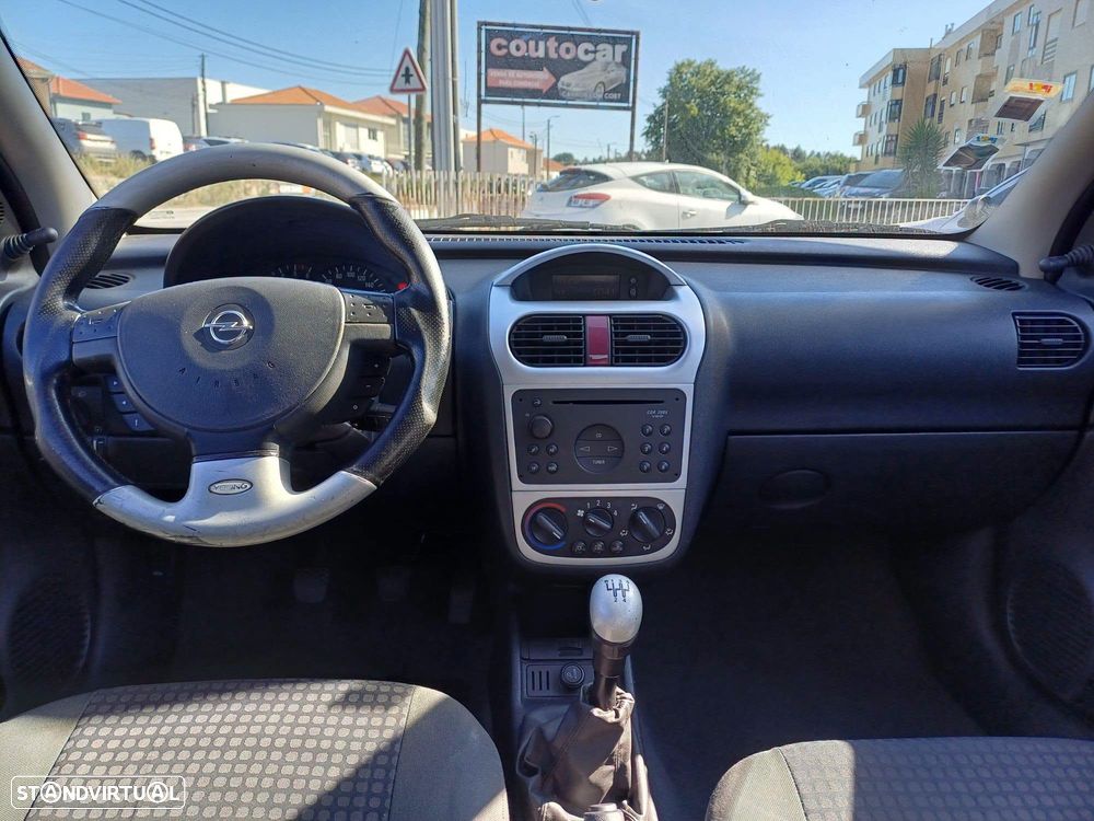 Opel Corsa 1.7 DTi 16V Elegance — fotografia 6