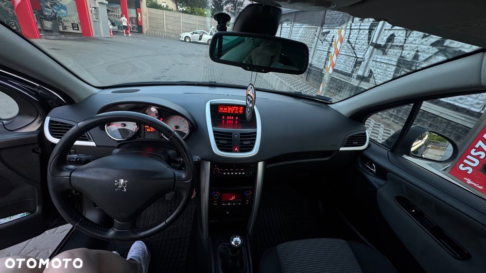 Peugeot 207 1.6 Premium - 10