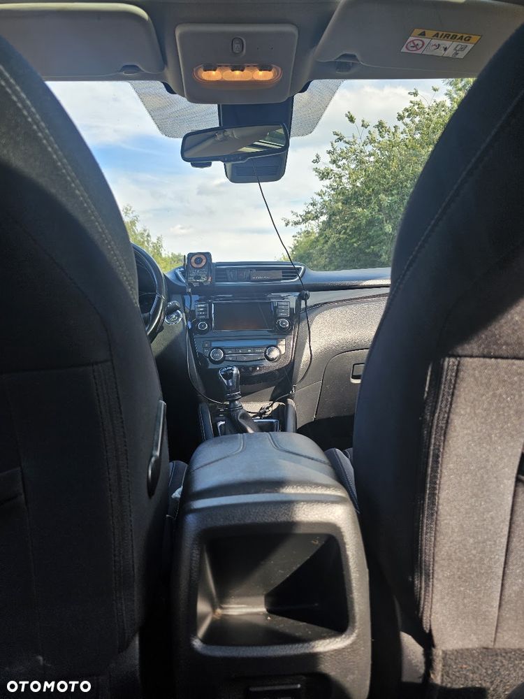 Nissan Qashqai 1.3 DIG-T N-Connecta - 12
