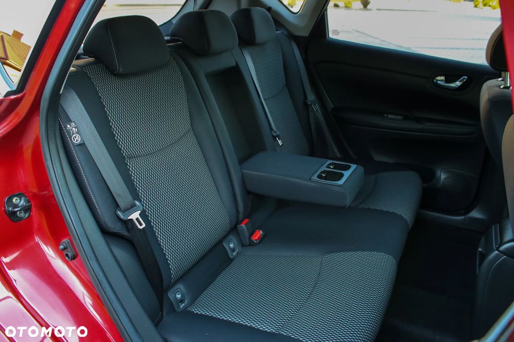 Nissan Pulsar 1.2 DIG-T Tekna - 23