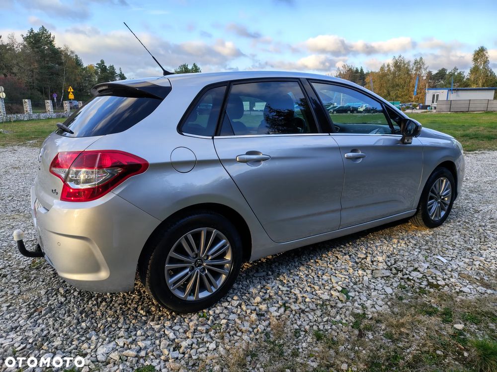 Citroen C4 2011 photo 5
